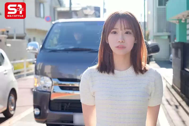 隣に住む可愛いすぎる女子大生がまさかの記憶喪失！？「俺が彼氏なんだよ！！」と信じ込ませ性欲の限りヤリ放題！！ 未歩なな