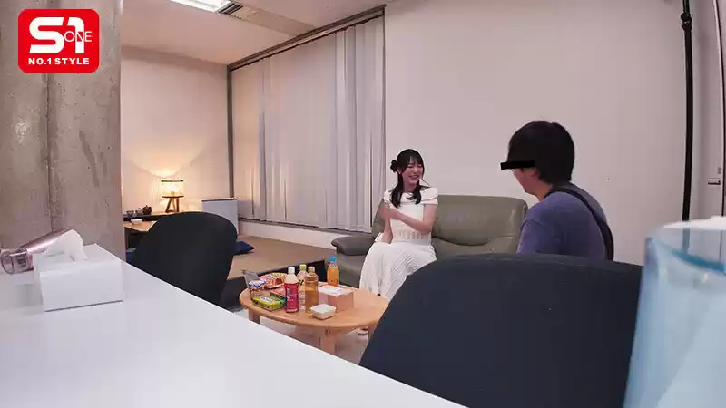 「えっここでヤルの？」密かな変態性がシコい！浅野こころのプライベートに完全密着！隙あらばいきなり即ズボッ大絶頂！前代未聞ドッキリAVドキュメント