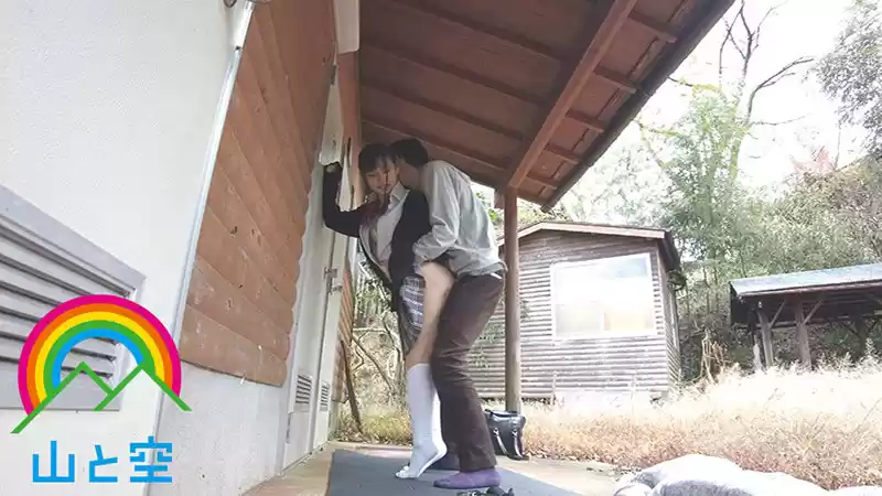 露出狂ロ●ータが、野外で痴女ってきた 花音うらら