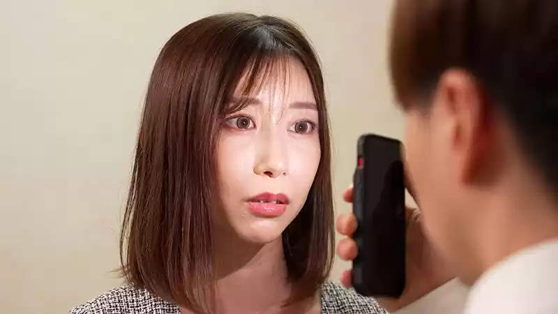 じんかくそうさ洗脳催● 『私は無能でも使いこなす天才社長』～傲慢2代目女社長をパシリ社員が催●アプリでニコニコ肉奴●に出荷編～ 黒川すみれ