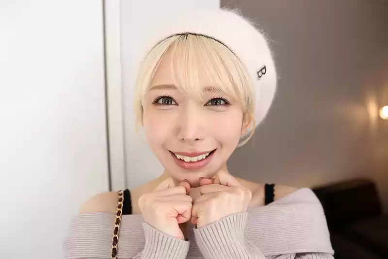 【VR】フェラ狂いの現役美人ピンサロ嬢に仕事熱心なねちっこいフェラで何度も射精させられた不倫ピンサロ密会VR 弥生みづき